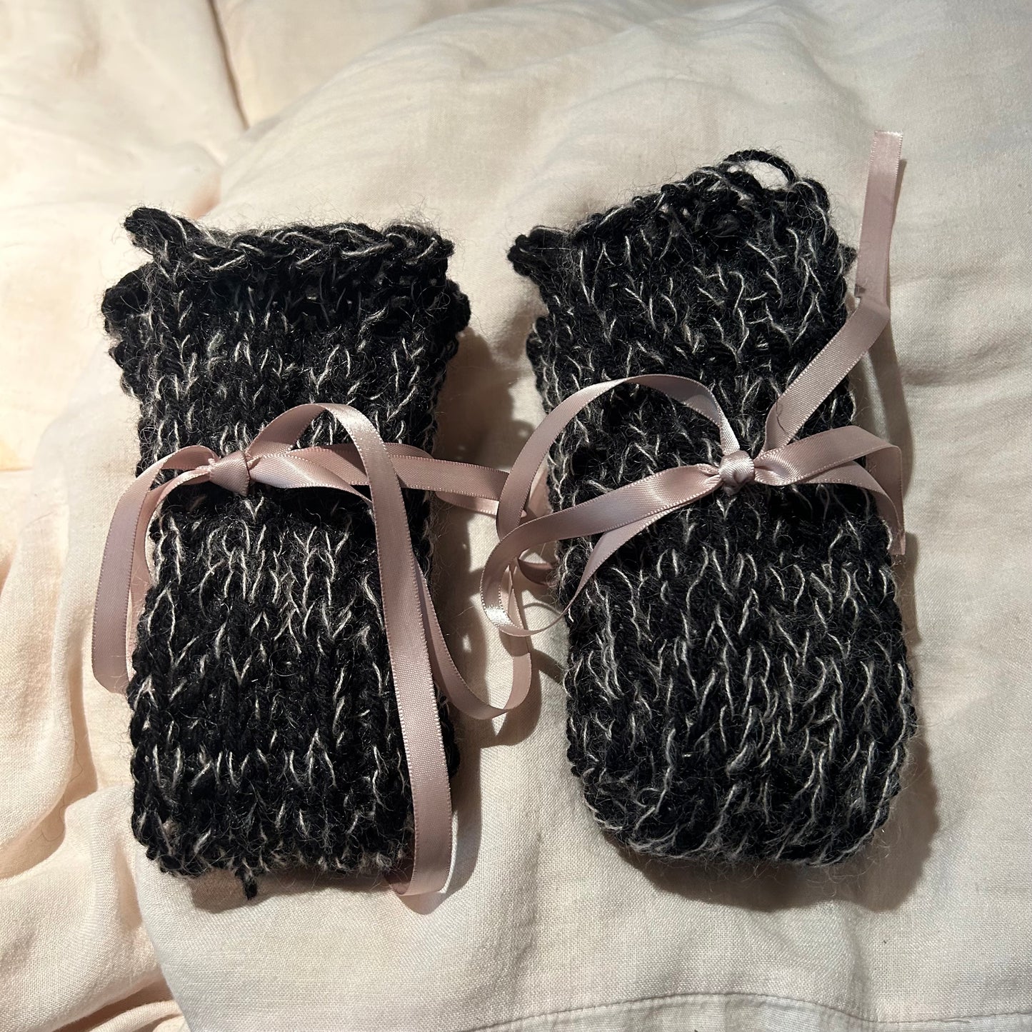 Ballet arm warmers (≧◡≦)