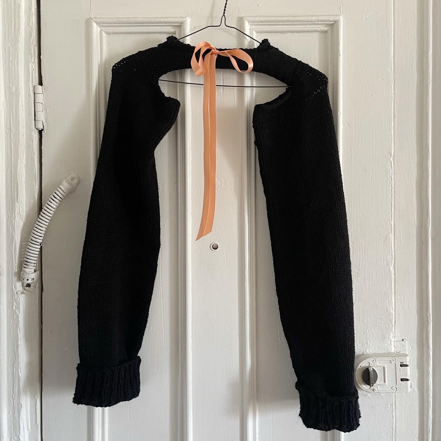 Peach and Black Bow Sleeve