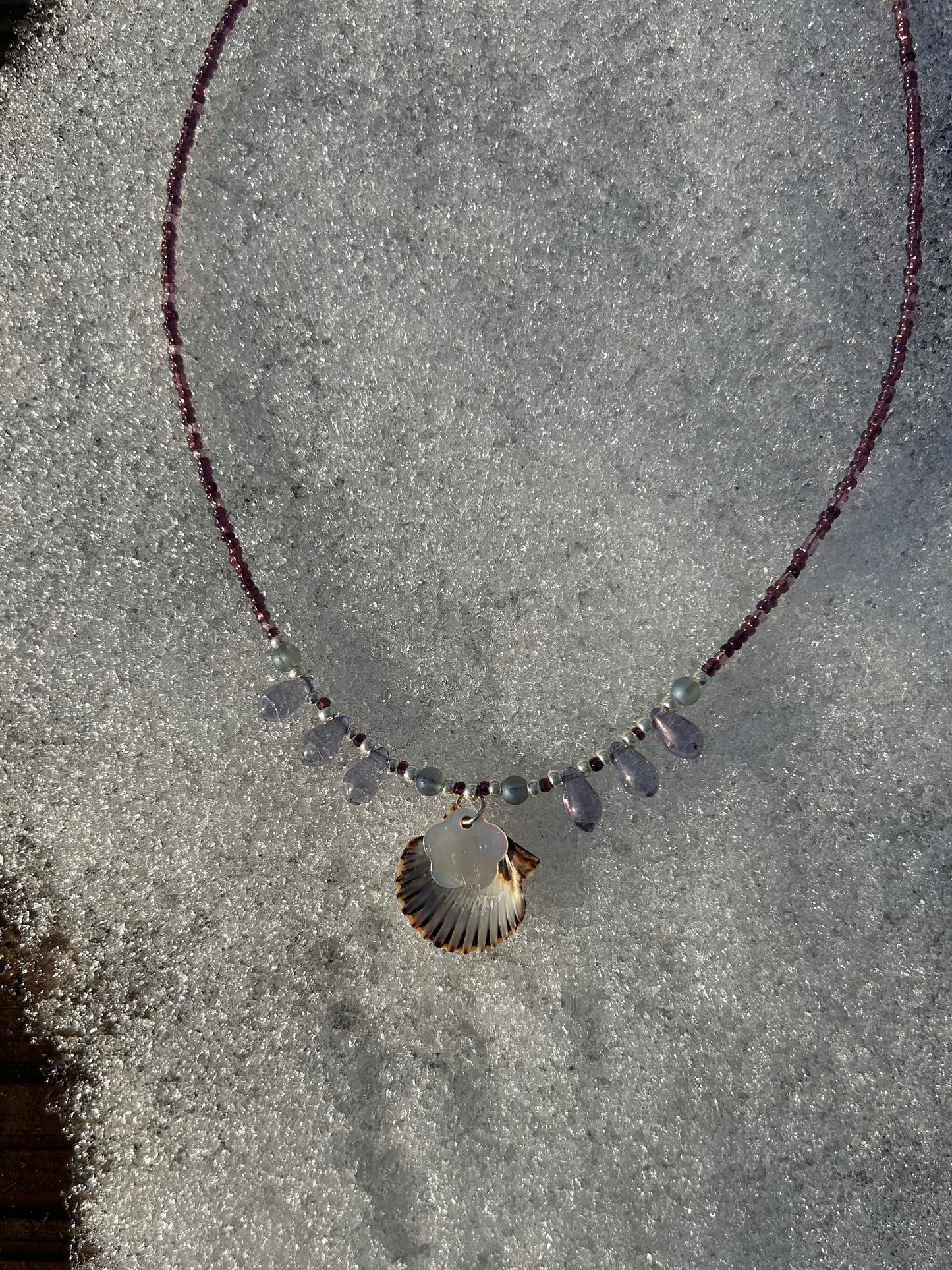Droplet Shell Necklace