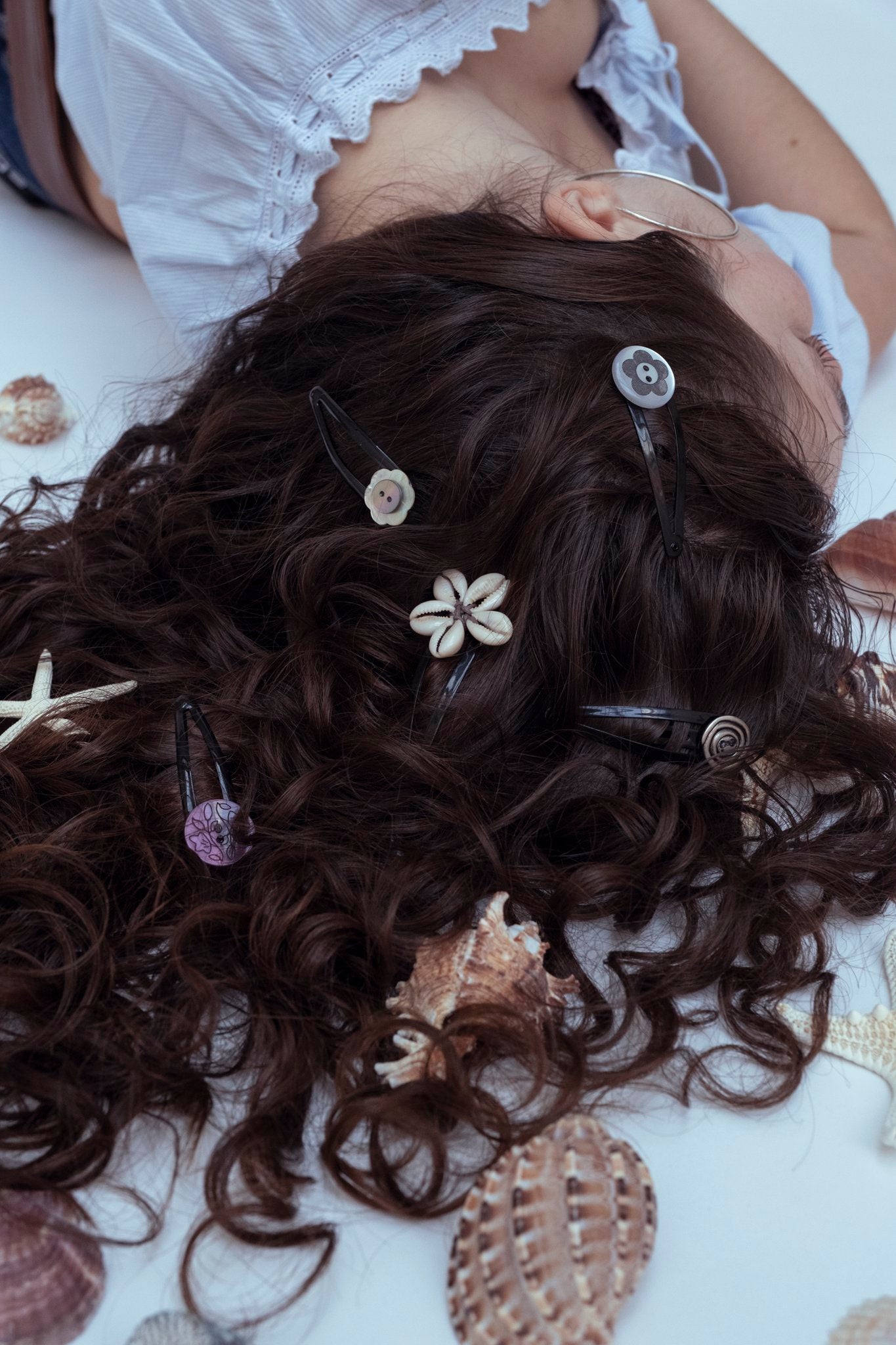 Flower Button Clip