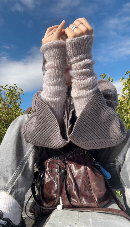 Pale Arm Warmers