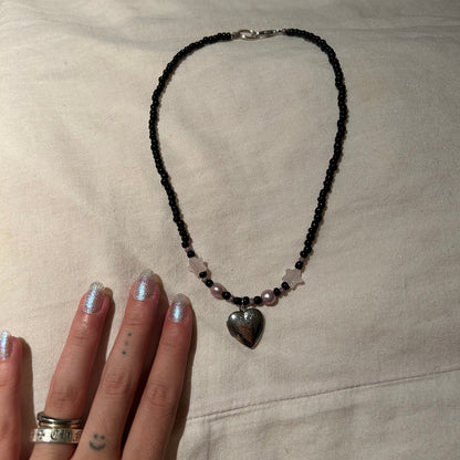 Pearl locket🖤
