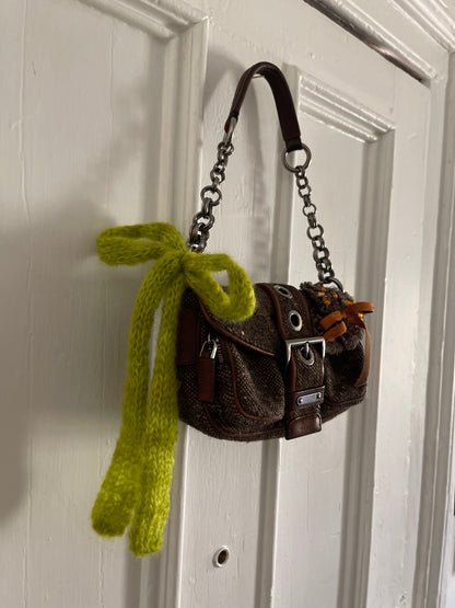 Single Mohair Bow