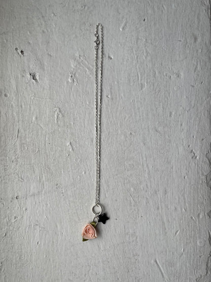 Cara star necklace