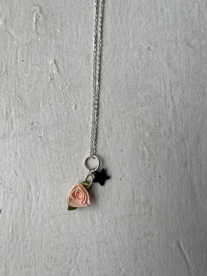 Cara star necklace