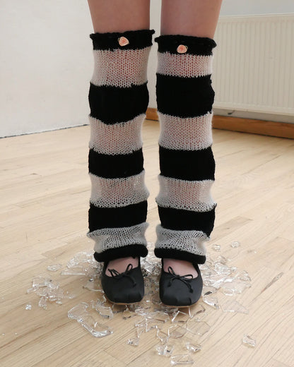 B&W Rosette Leg Warmers 𐙚